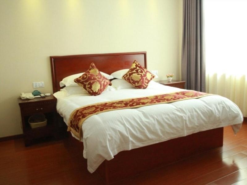 Greentree Inn Zhejiang Taizhou Linhai Passenger Transport Center Lamei Road Business Hotel Exterior photo