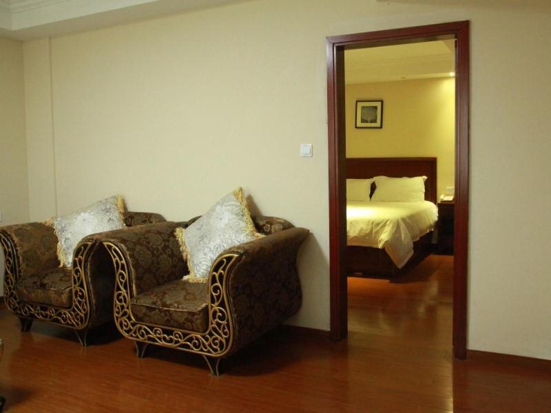 Greentree Inn Zhejiang Taizhou Linhai Passenger Transport Center Lamei Road Business Hotel Exterior photo
